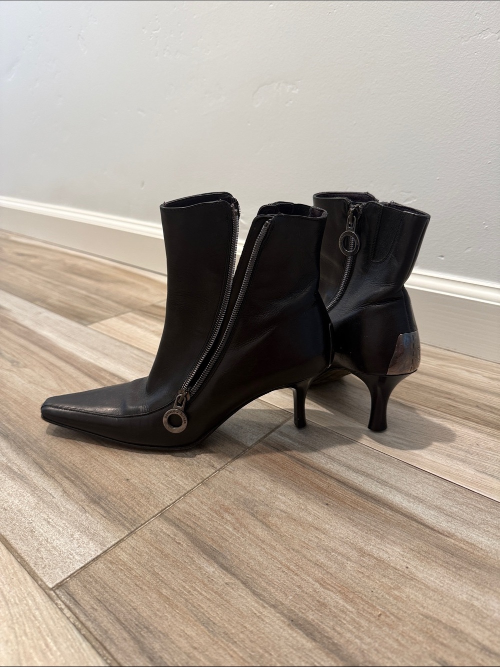 Donald J Pliner pointed double zip booties